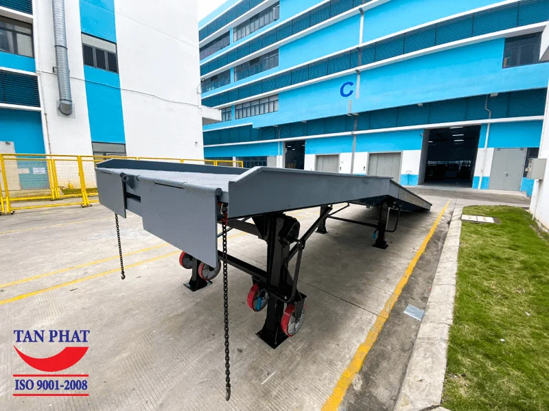 Cầu xe nâng 6 tấn