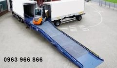 Cầu xe nâng 3 mặt ra xe
